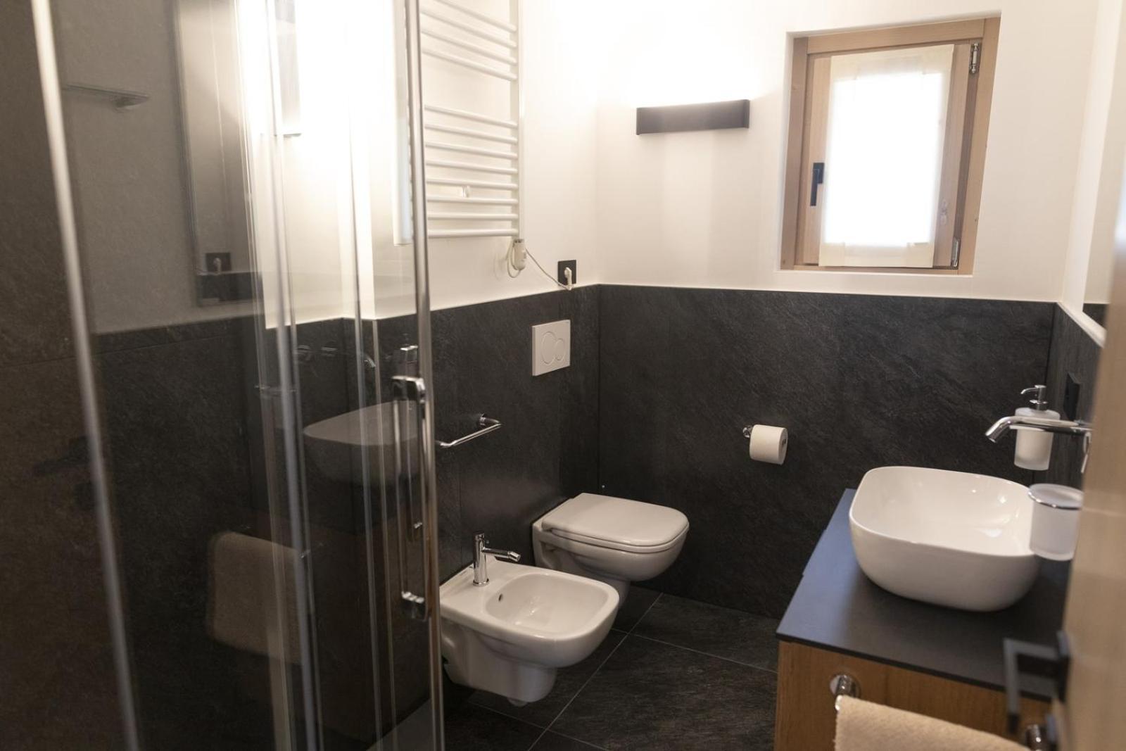 Baita Della Valle -Appartamento Bucaneve- Livigno Exterior photo